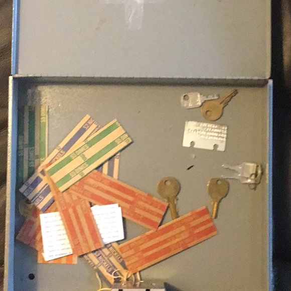 Cashier box - Picture 3 of 8